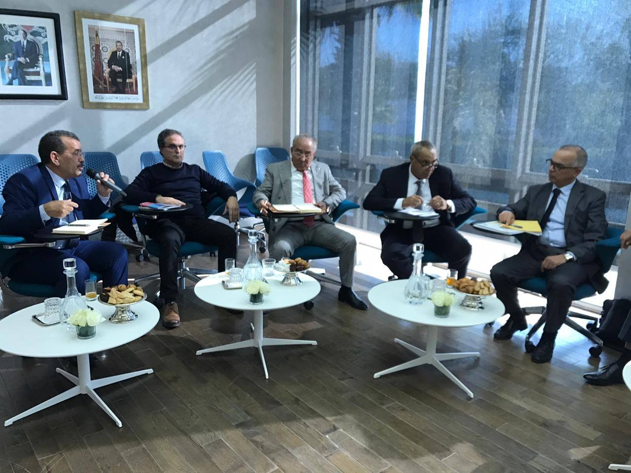 عبد اللطيف اليونسي يؤكد على أهمية تطوير "التعاونيات الفلاحية" في ارتباط عبد اللطيف اليونسي يؤكد على أهمية تطوير "التعاونيات الفلاحية" في ارتباط